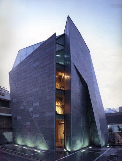 ALTERNATIVE space loop